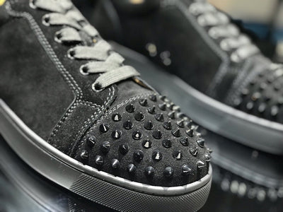 Sneakers & Shoes