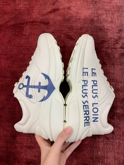 Sneakers & Shoes