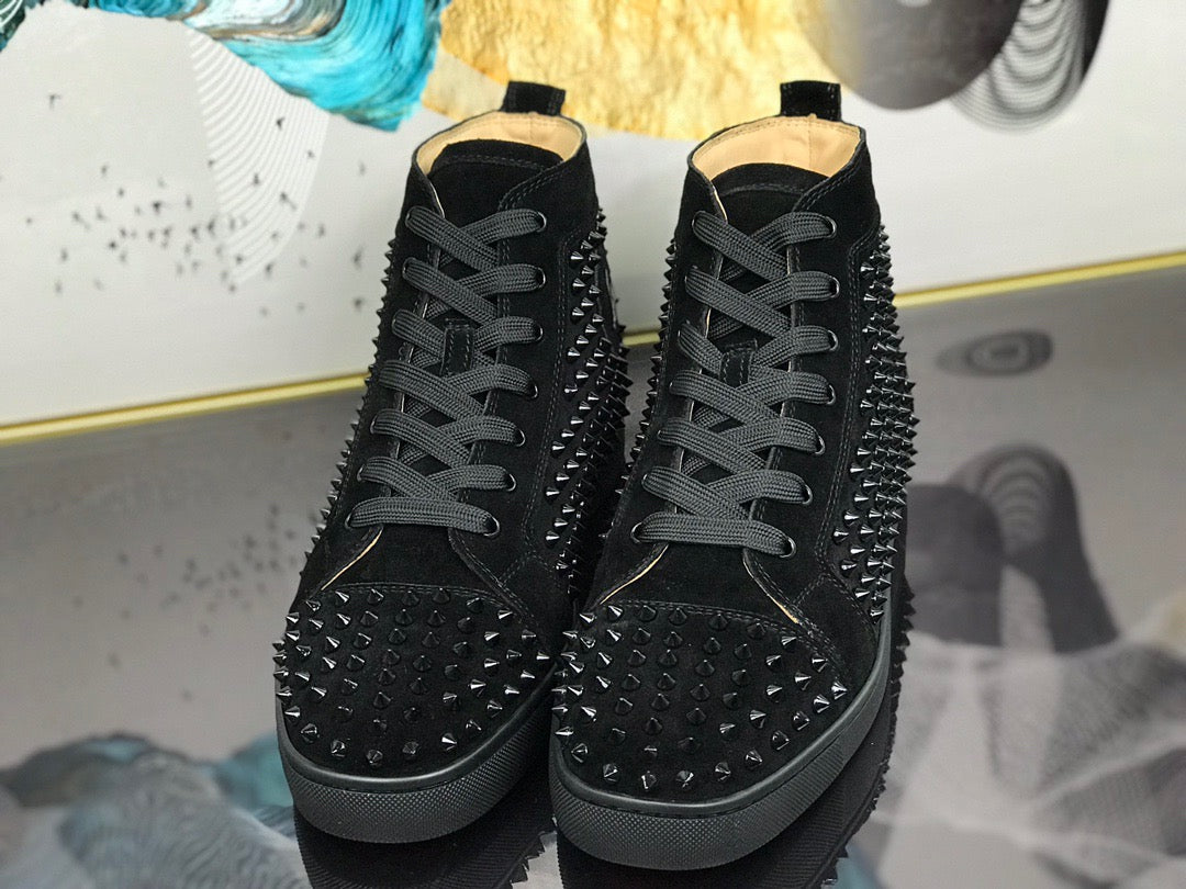 Sneakers & Shoes