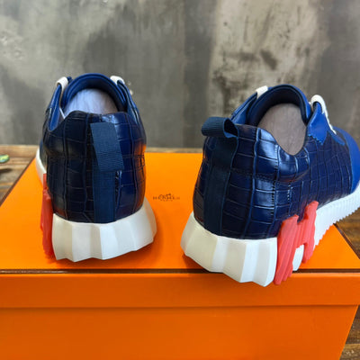 HERM Sneakers