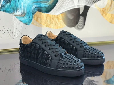 Sneakers & Shoes
