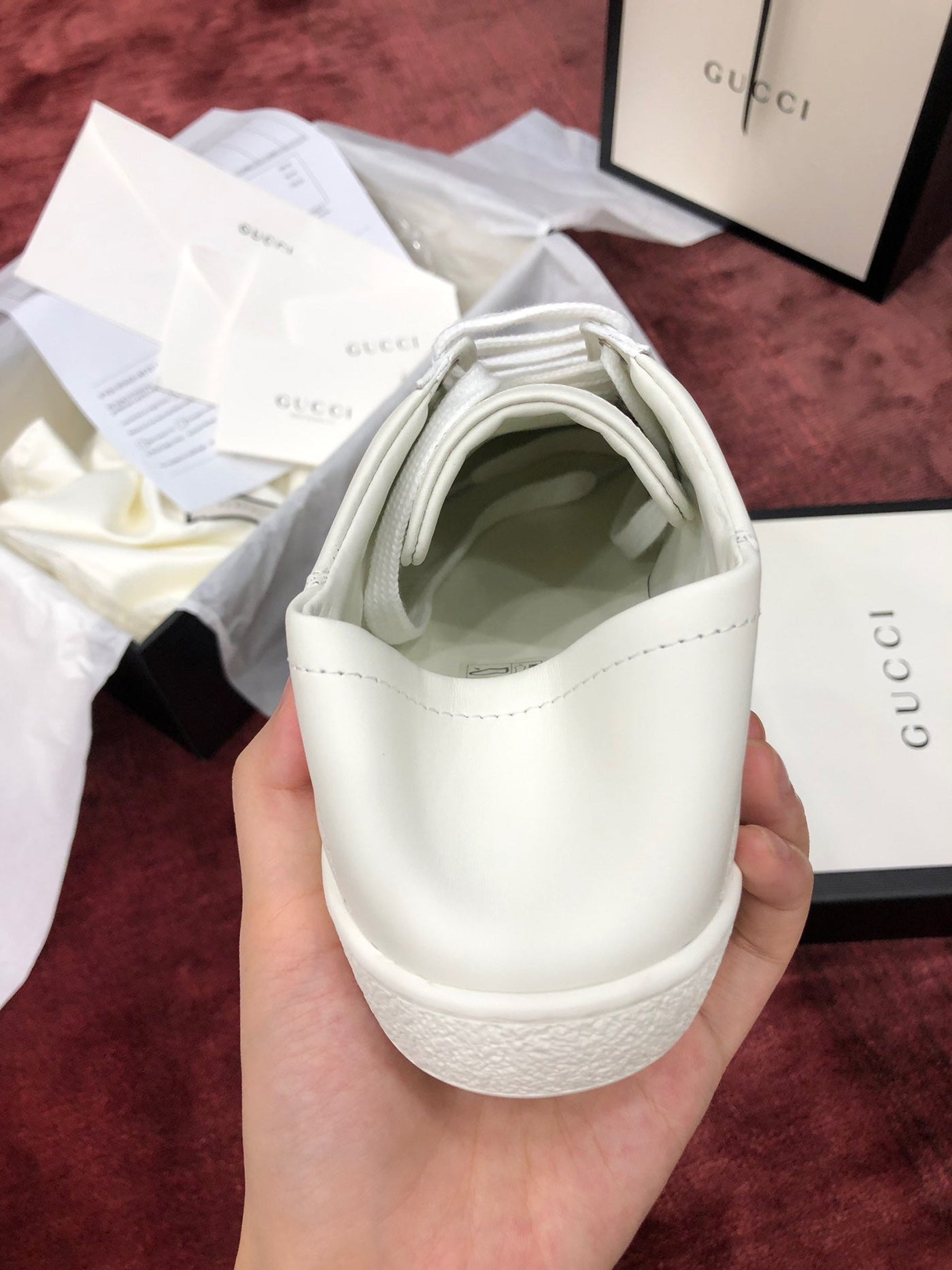 Sneakers & Shoes