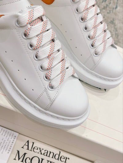 Sneakers & Shoes