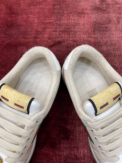 Sneakers & Shoes