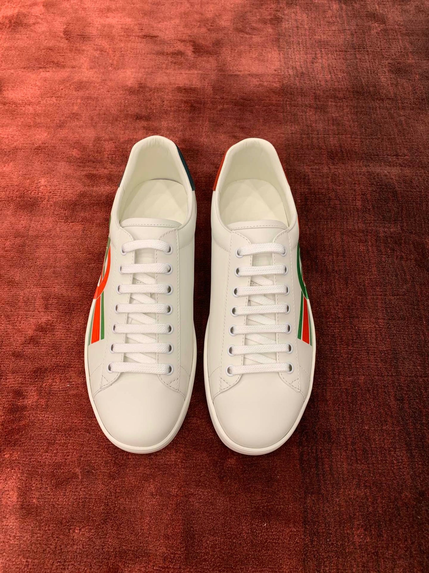 Sneakers & Shoes