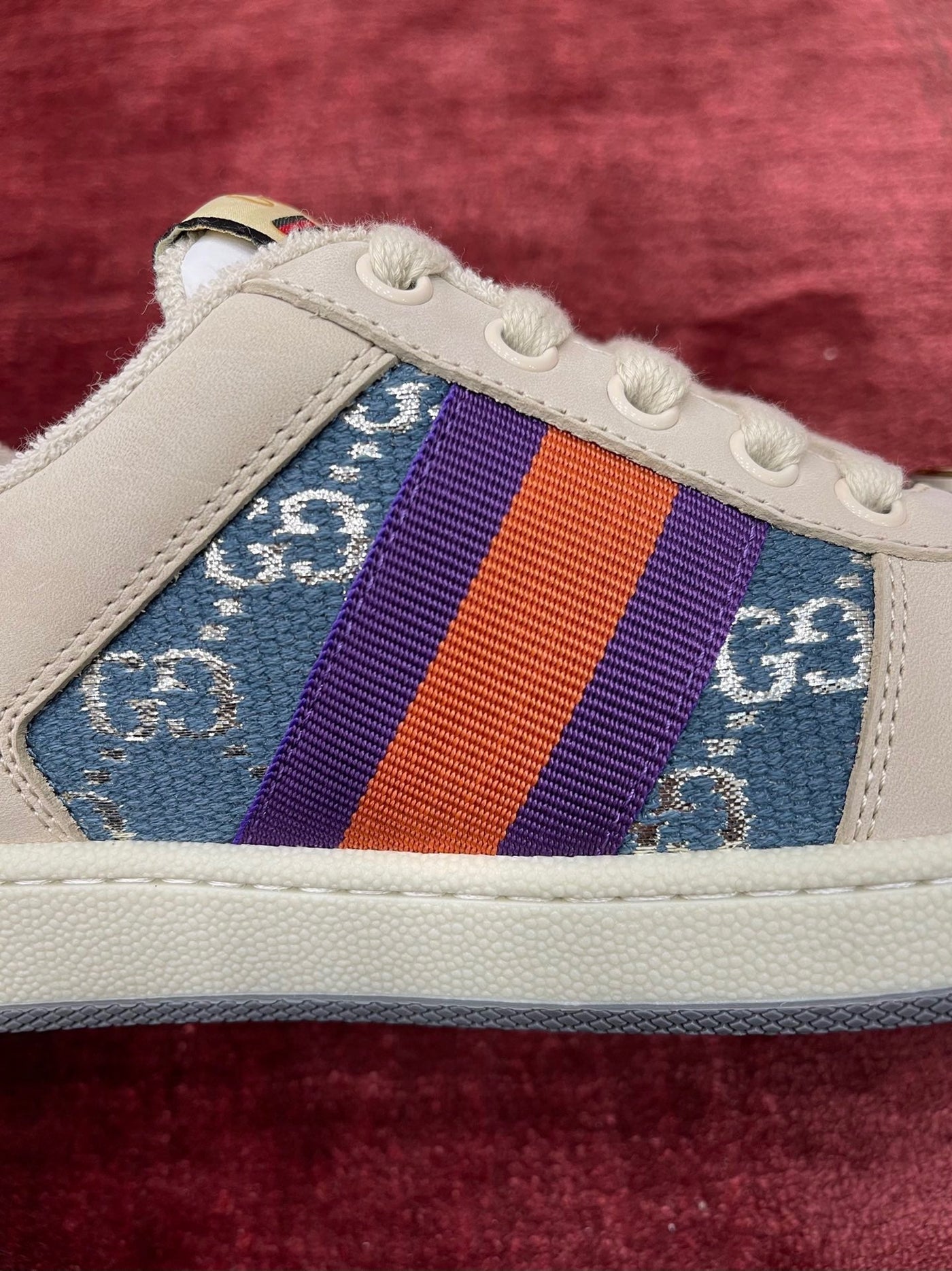 Sneakers & Shoes