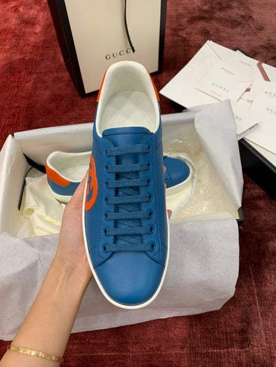 Sneakers & Shoes