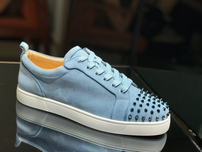 Sneakers & Shoes