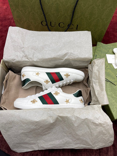 Sneakers & Shoes