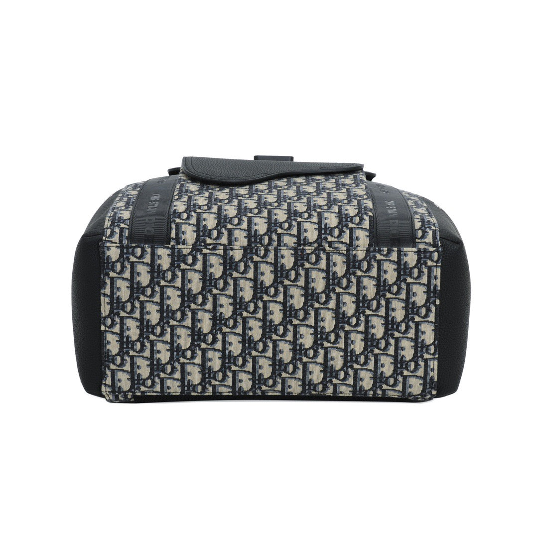 DIO Oblique Backpack