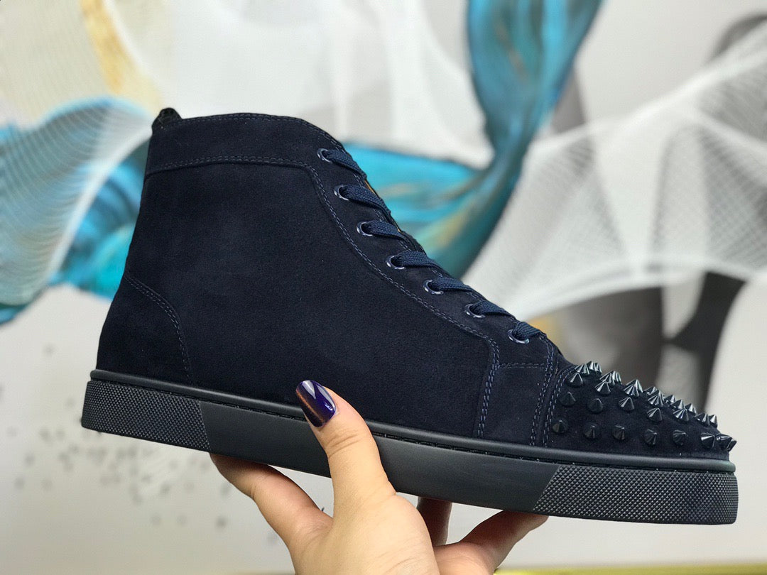 Sneakers & Shoes