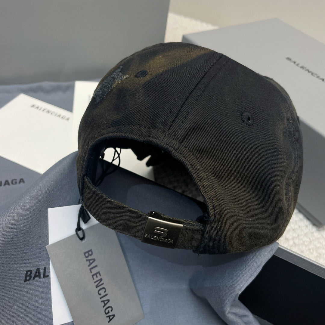 Caps
