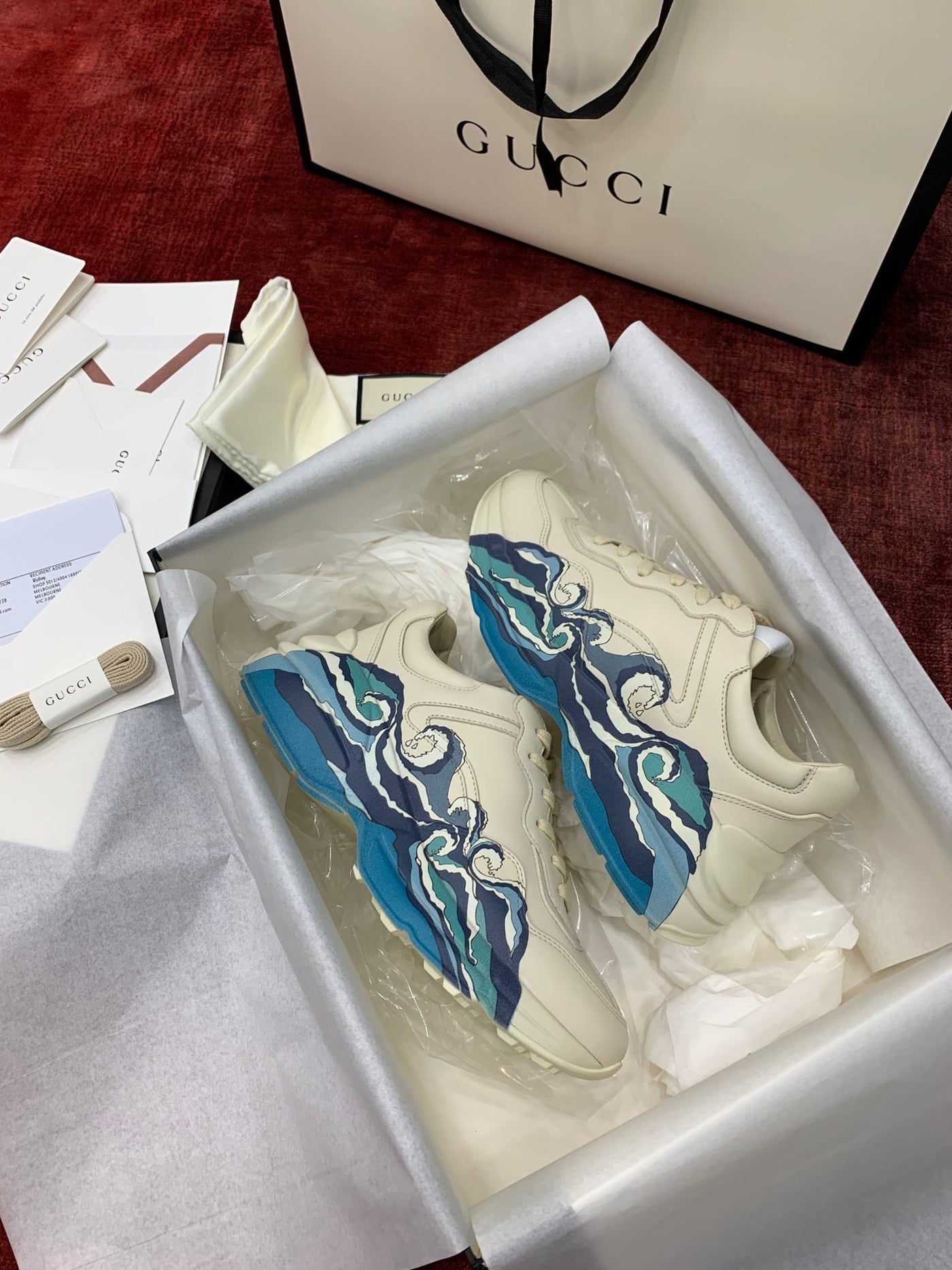 Sneakers & Shoes