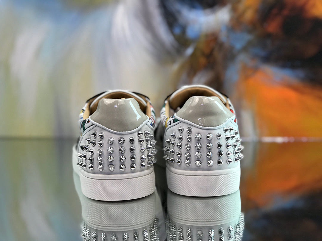 Sneakers & Shoes
