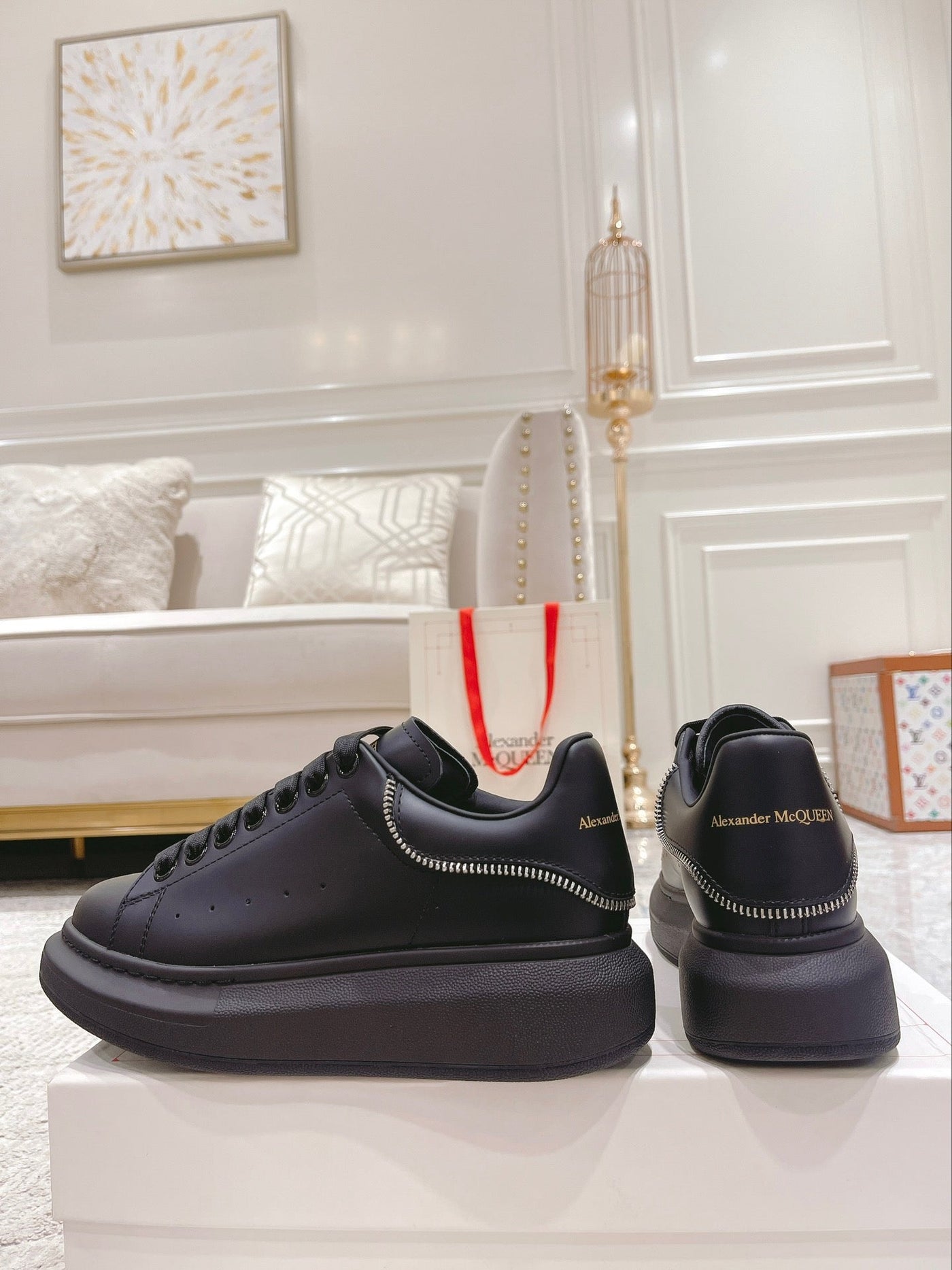 Sneakers & Shoes