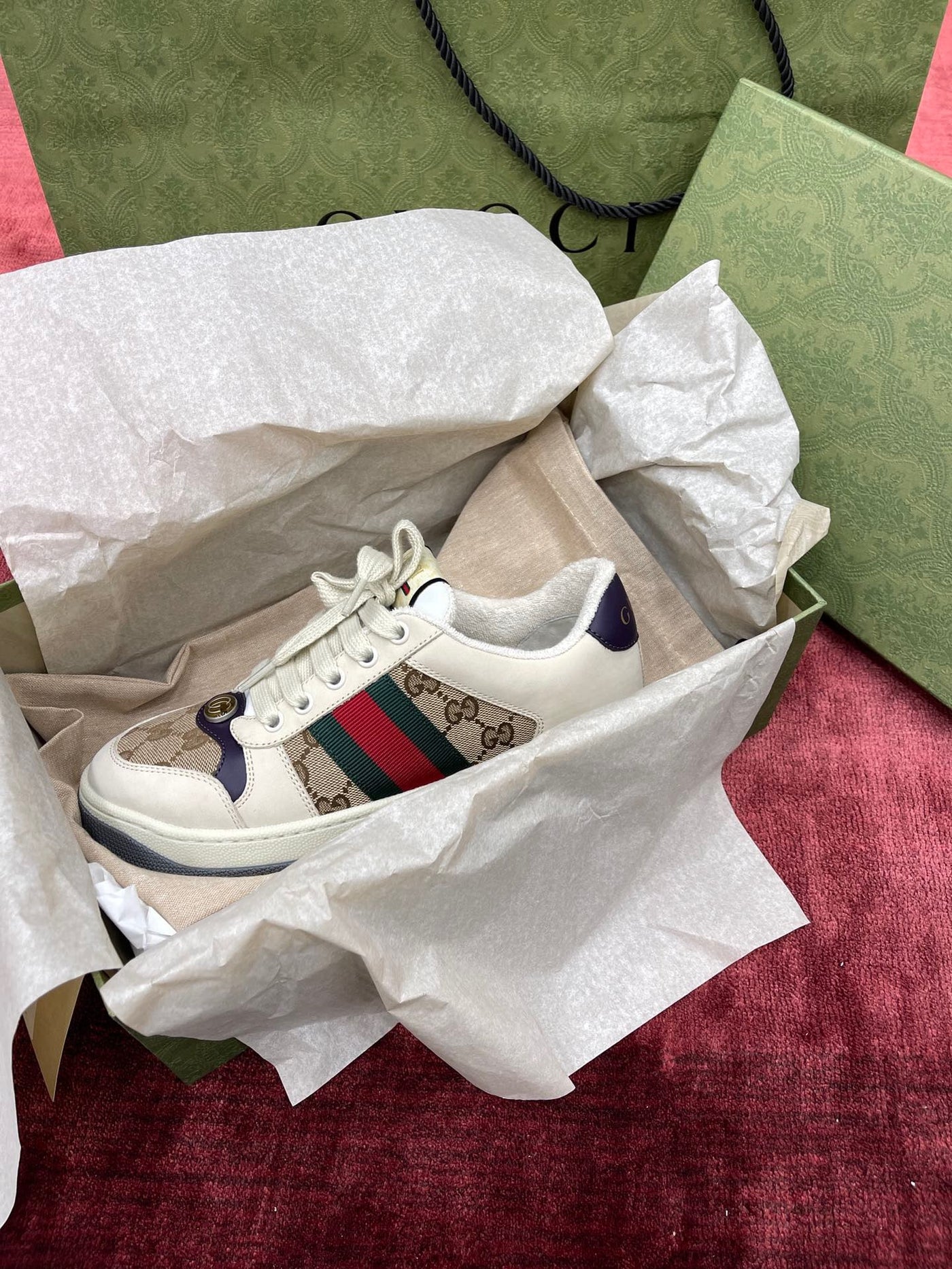 Sneakers & Shoes