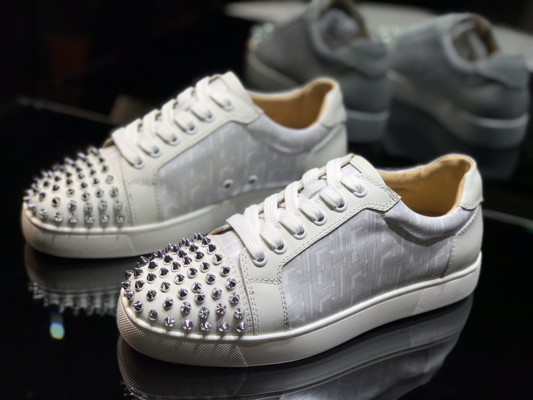 Sneakers & Shoes