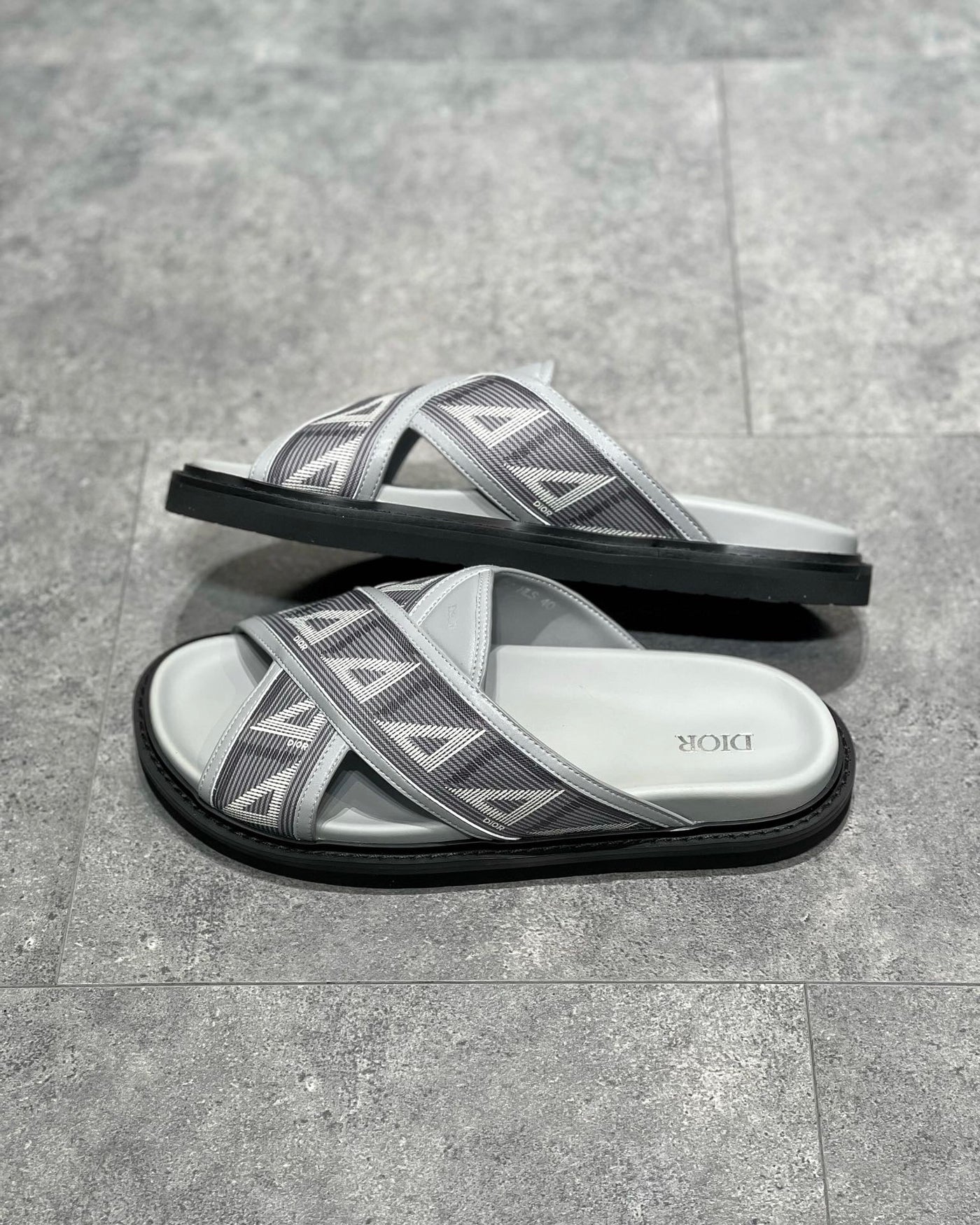 DIO Sandal