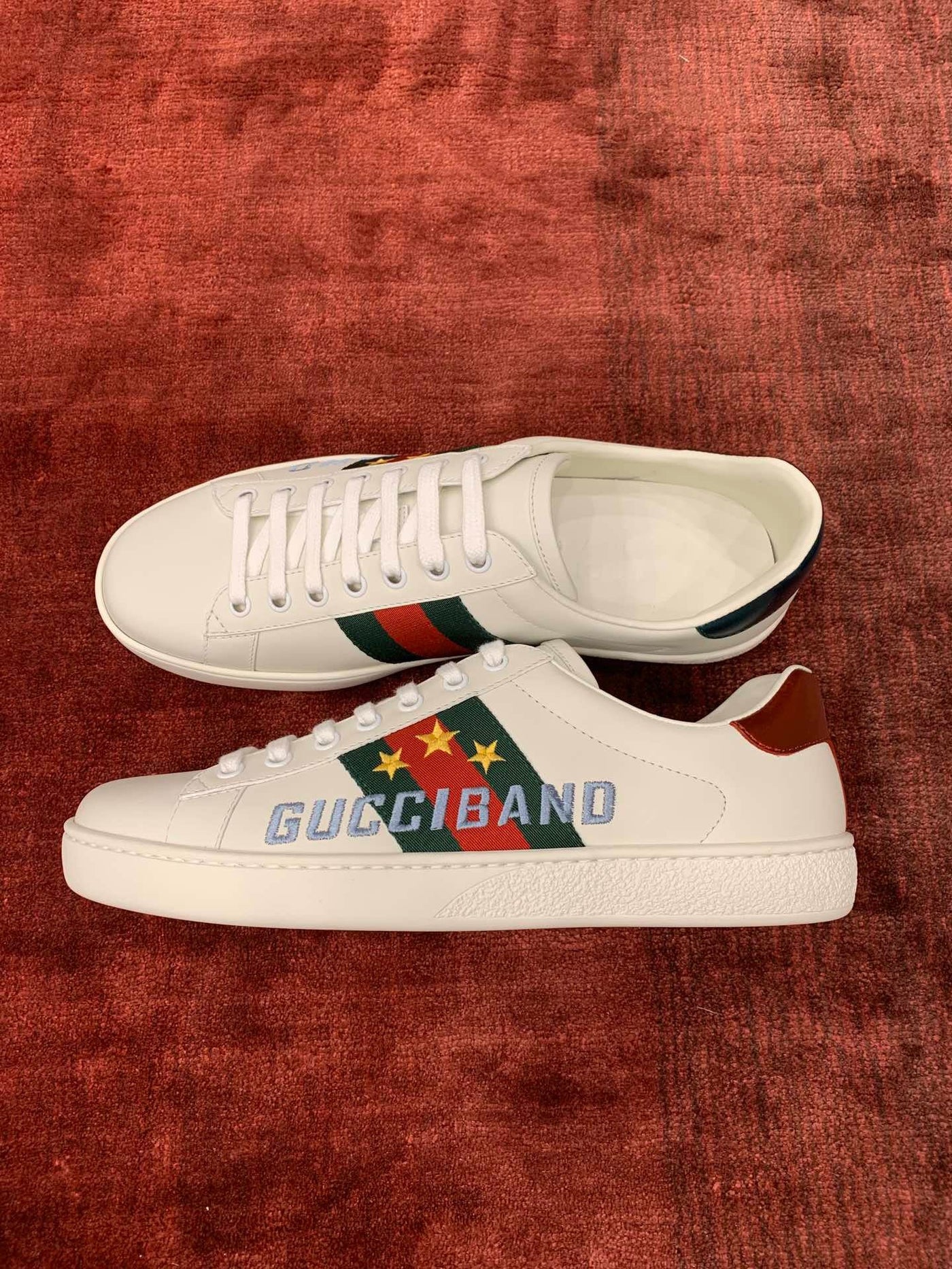 Sneakers & Shoes