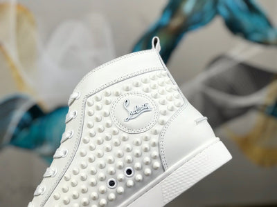 Sneakers & Shoes