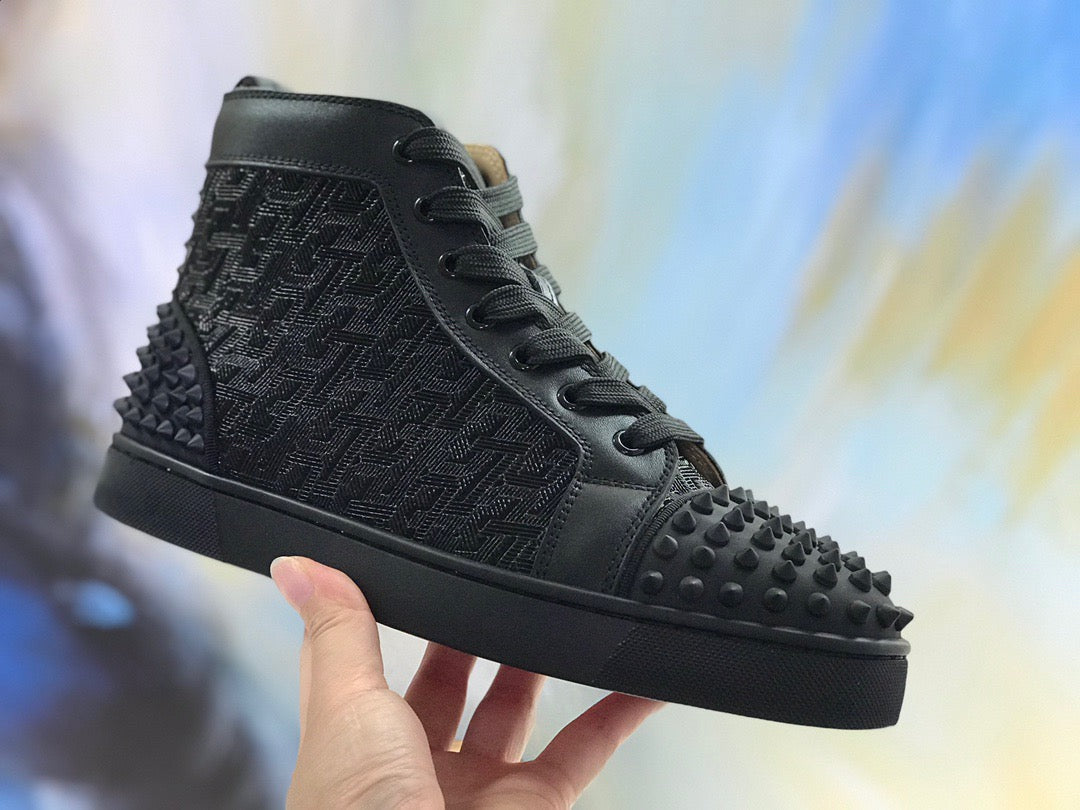 Sneakers & Shoes