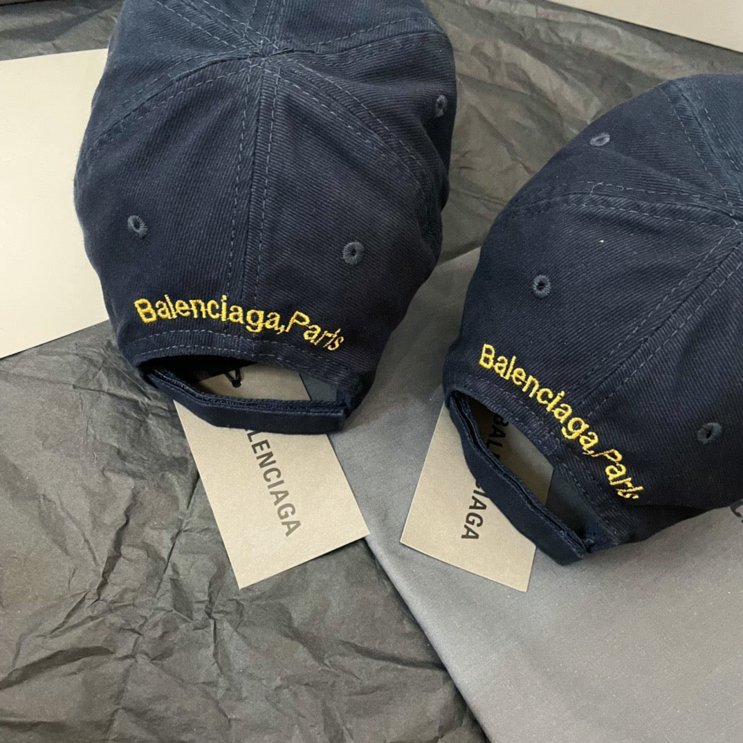 Caps