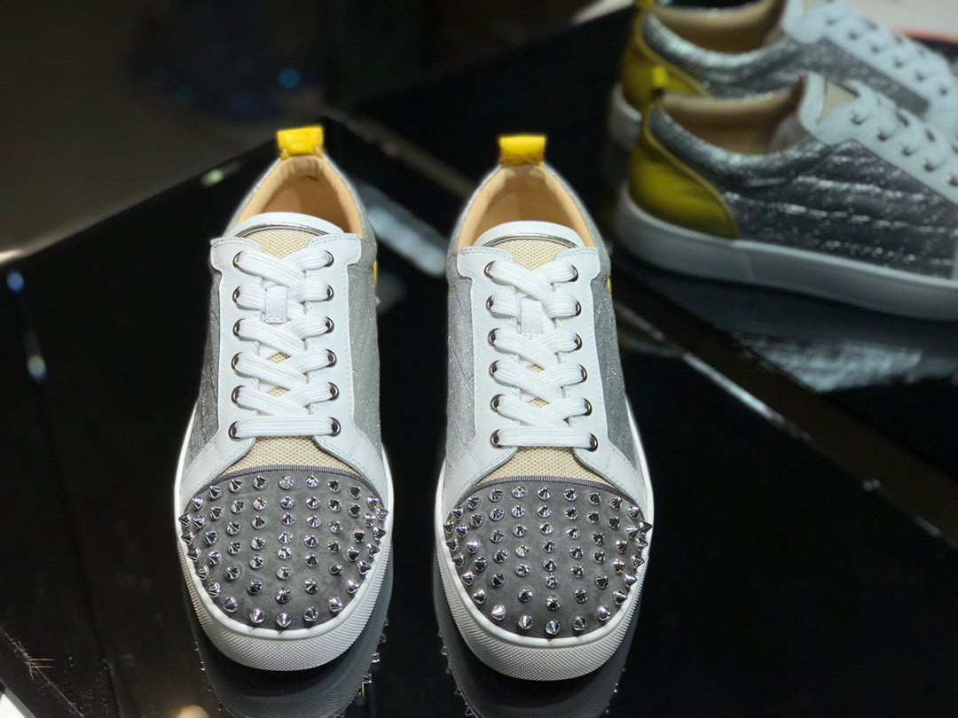Sneakers & Shoes