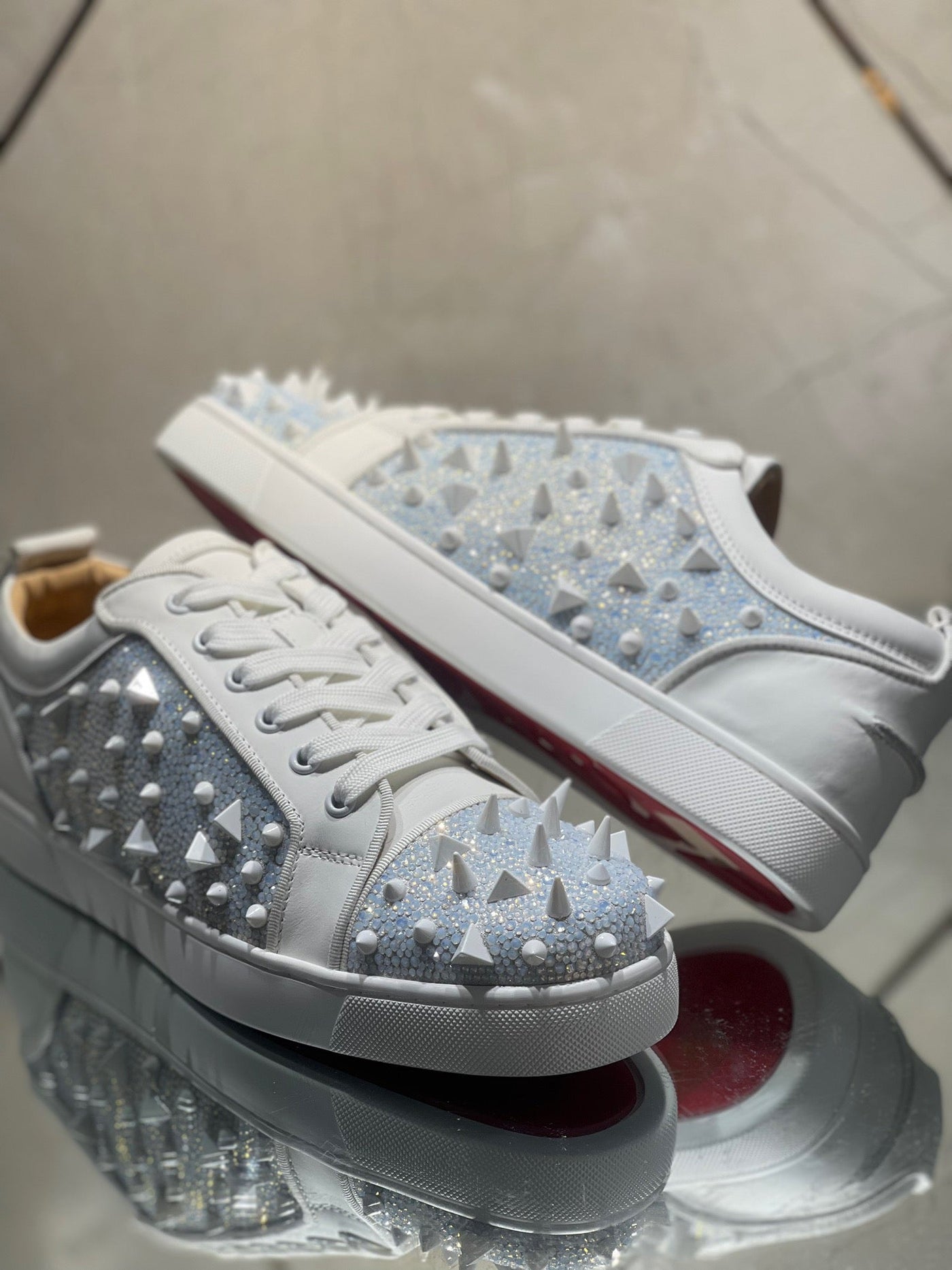 Sneakers & Shoes