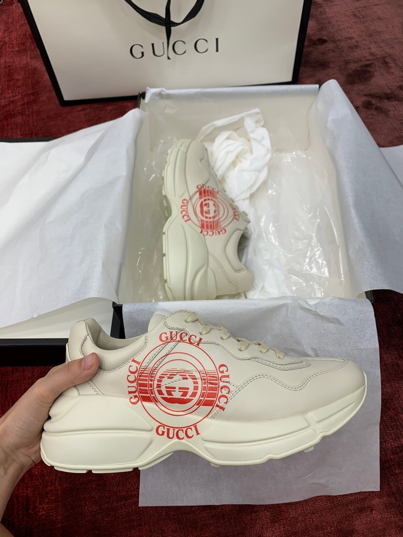 Sneakers & Shoes
