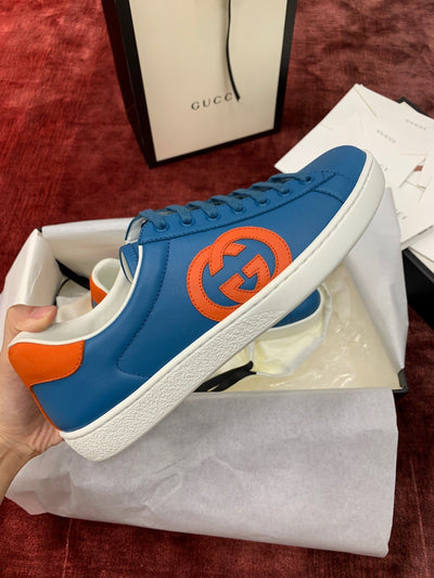 Sneakers & Shoes