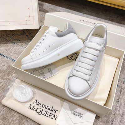 Sneakers & Shoes