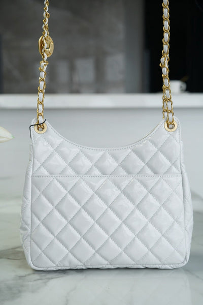 CHA 23C Hobo Bag