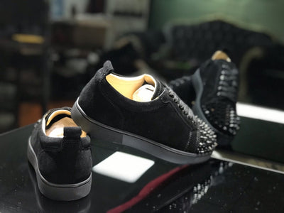 Sneakers & Shoes