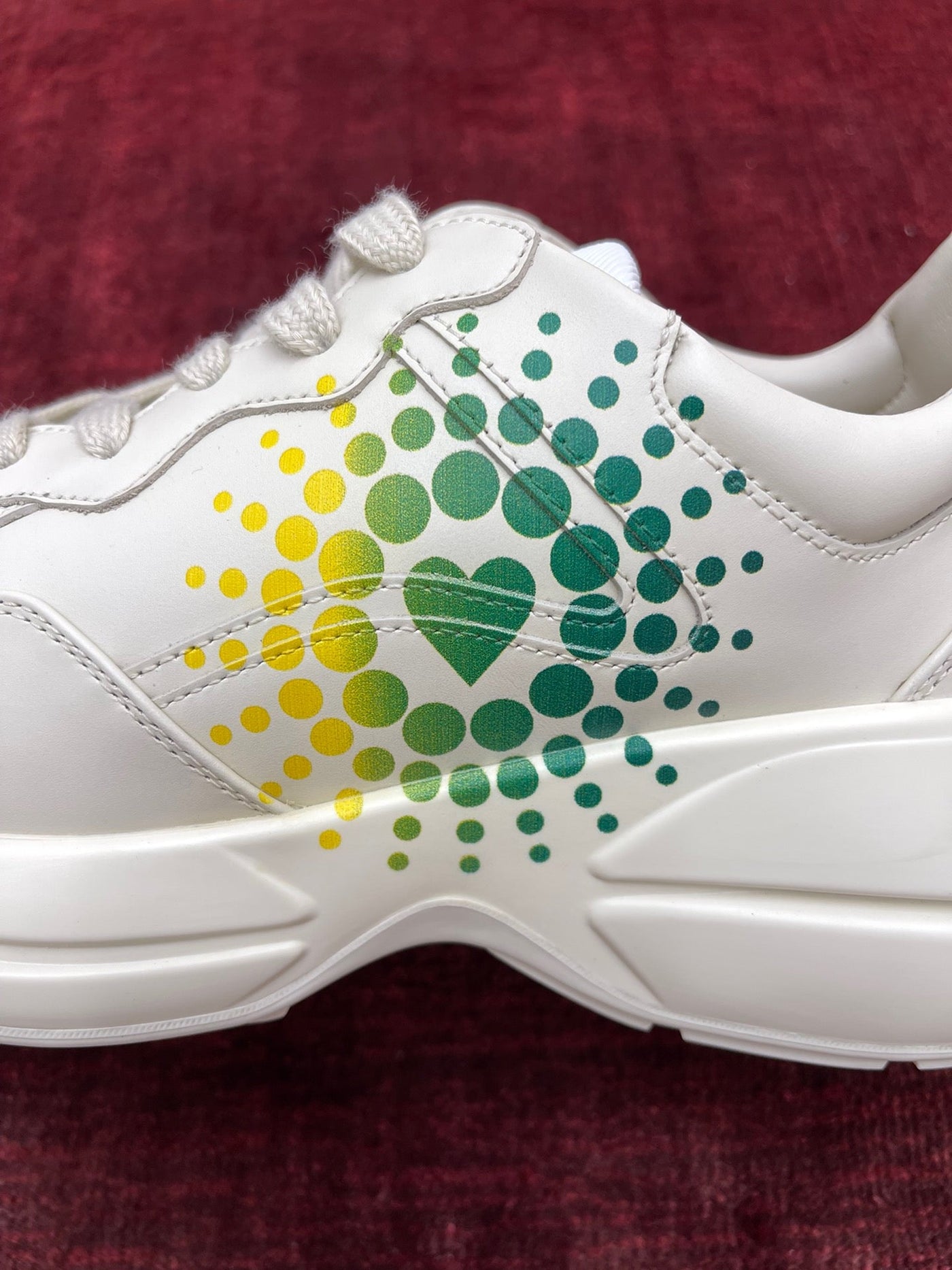 Sneakers & Shoes
