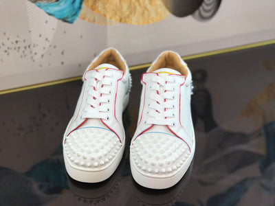 Sneakers & Shoes