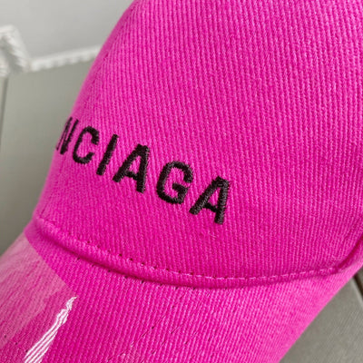 Caps