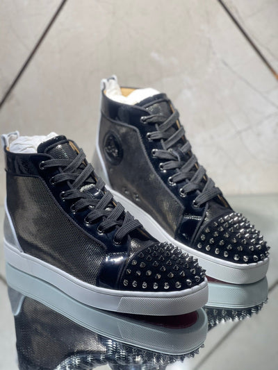 Sneakers & Shoes