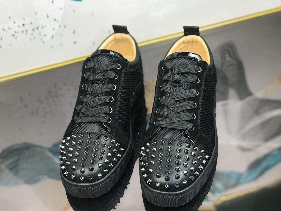 Sneakers & Shoes
