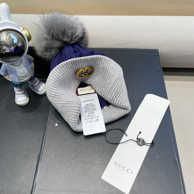 BEANIE HAT IN NAVY BLUE MIX LIGHT GRAY WOOL AND FOX FUR 422501