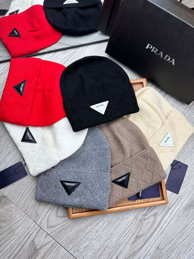 BEANIE HAT IN BISQUE BEIGE WOOL AND RABBIT FUR 436397
