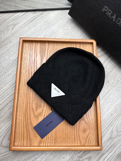 BEANIE HAT IN BLACK WOOL AND RABBIT FUR 436400